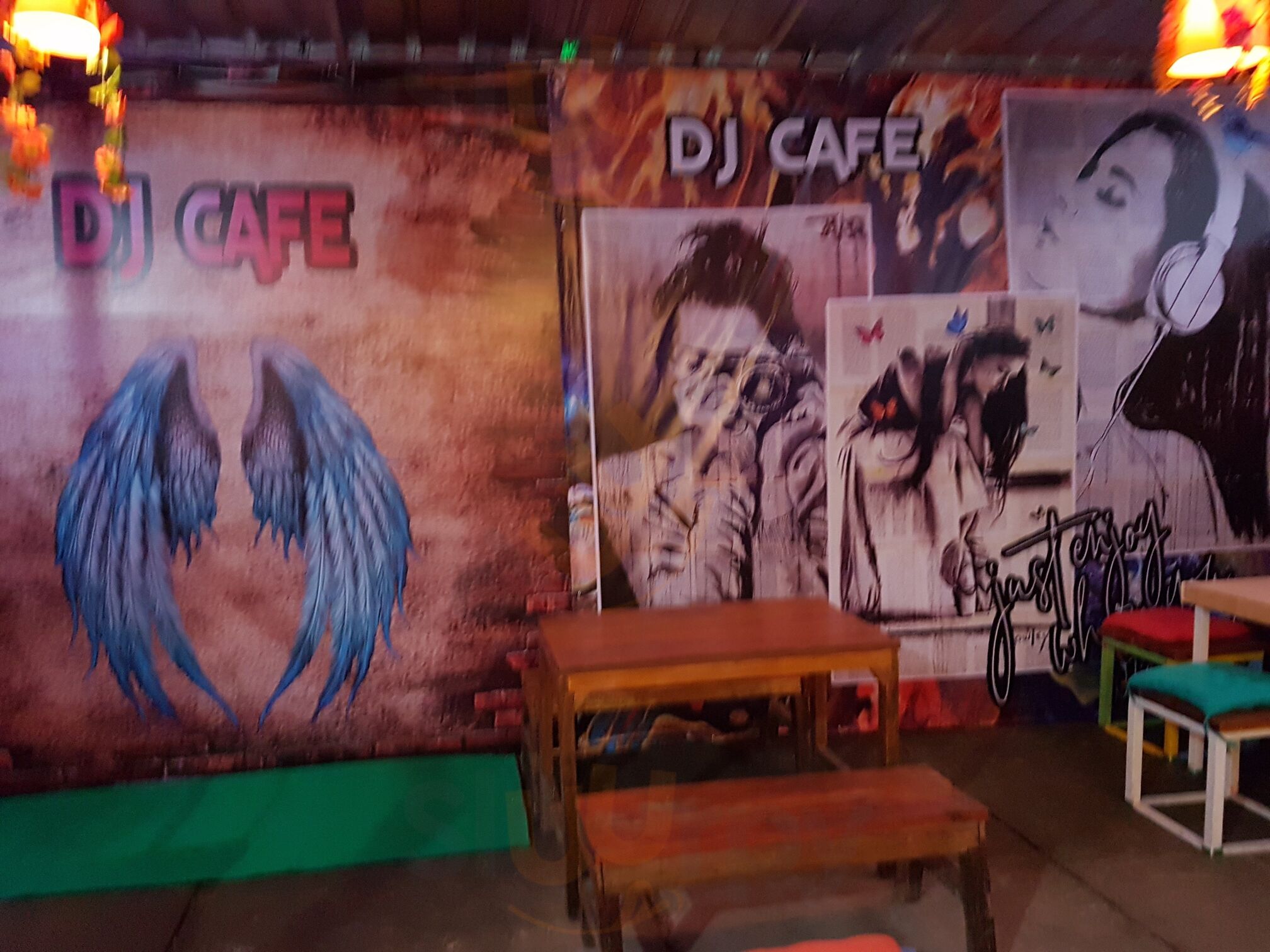 Dj Cafe & Resto