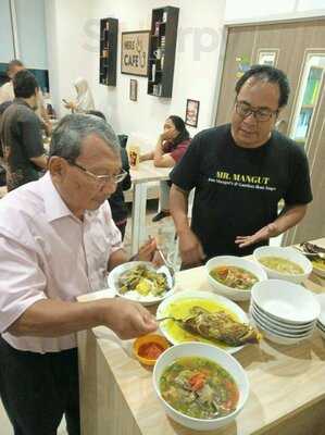 Mr Mangut - Taiman Resto