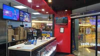 Domino's Pizza - Menteng Huis