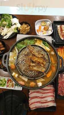 Sogogi Shabu & Grill Cipete