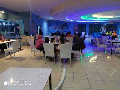 D' Warna Selfie & Cafe