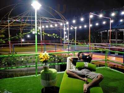 D' Warna Selfie & Cafe