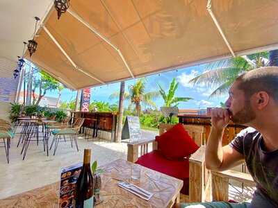 Toasted Coffee And Eatery