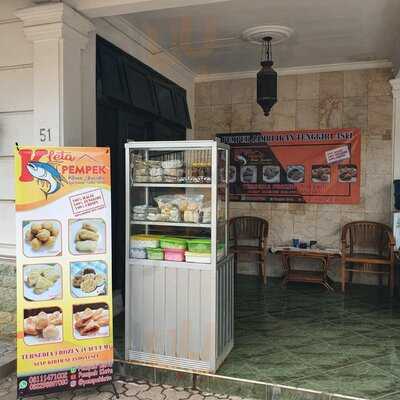 Pempek Kleta