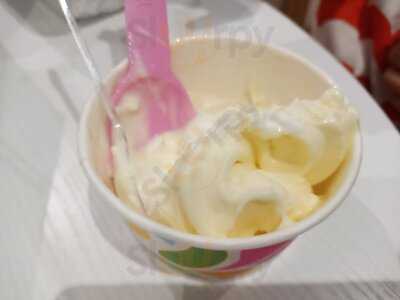 Yogurtland Lippo
