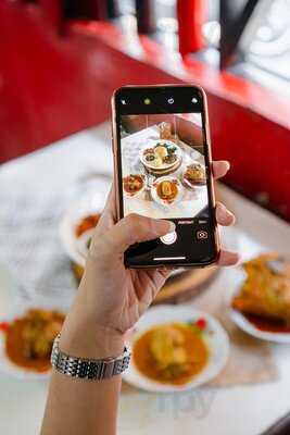 Rm Padang Ar-razzaaq