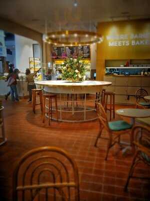 Joe And Dough. Gandaria City