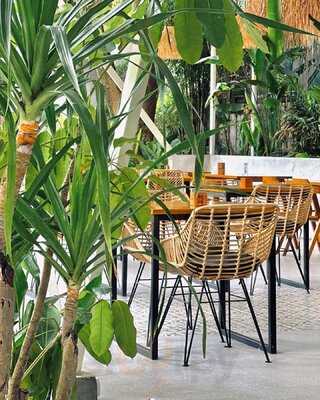 Mantra Coffee & Eatery