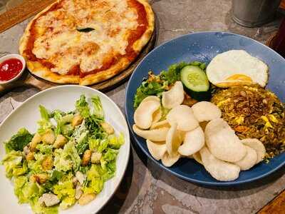 Mantra Coffee & Eatery