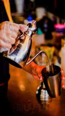 Kyoto Garage Cafe & Kitchen