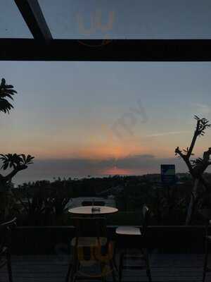 Lemon And Salt Berawa