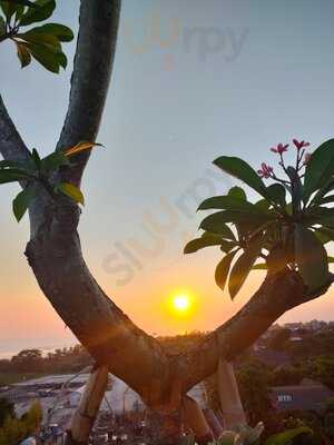 Lemon And Salt Berawa