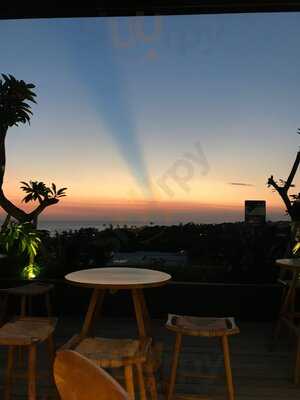 Lemon And Salt Berawa