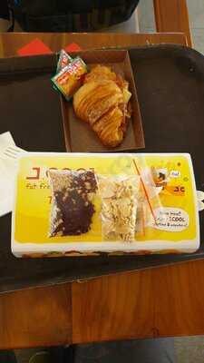 J.co Donuts & Coffee