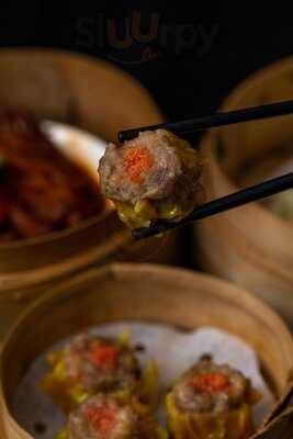 Liu Li Palace Seafood Restaurant