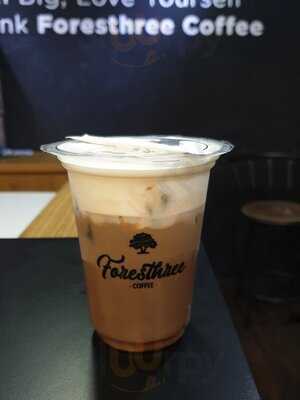 Foresthree Menteng Huis