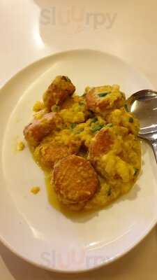 D'cost Blok M Square