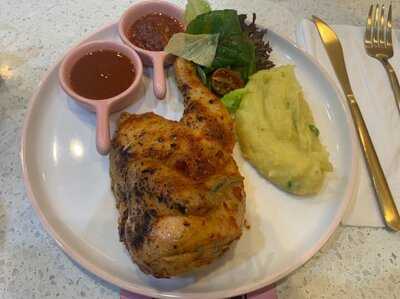 Clean Canteen Pacific Place Jakarta