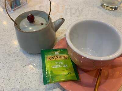 Clean Canteen Pacific Place Jakarta