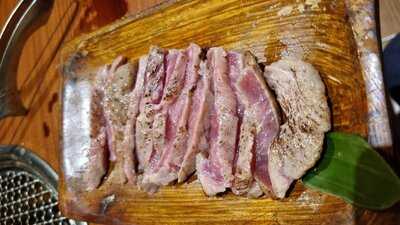 Q-bites Japanese Restaurant