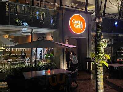 Cutt & Grill