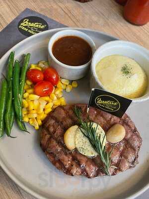 Justus Steakhouse Cipete