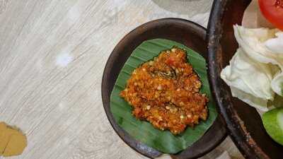 Penyetan Cok - Blok M Square