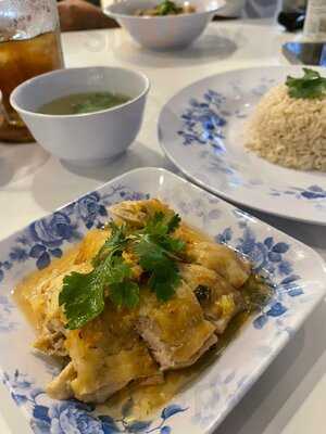 Bakmi & Bubur Ayam Djie Tjap