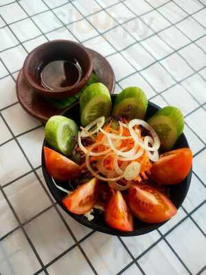 Gili Mood Local Eatery