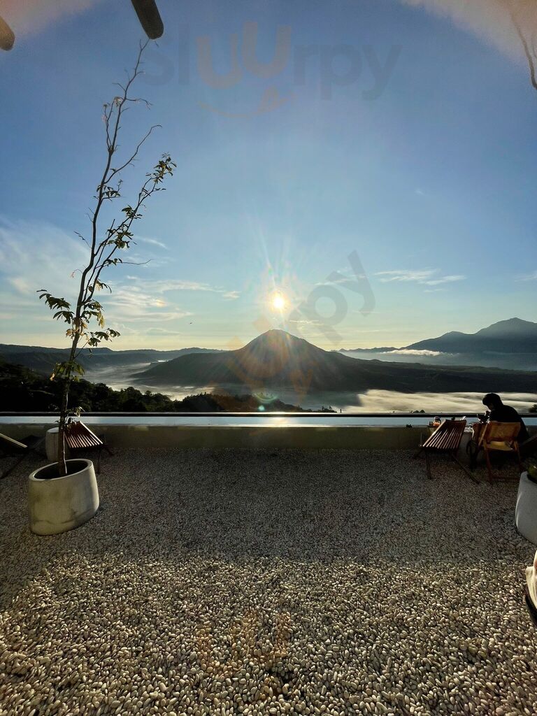 Ritatkala Cafe Batur