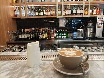 The Rr Chocolate - Sudirman