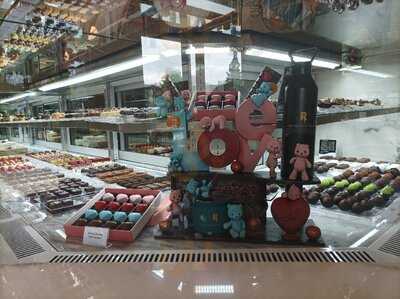 The Rr Chocolate - Sudirman