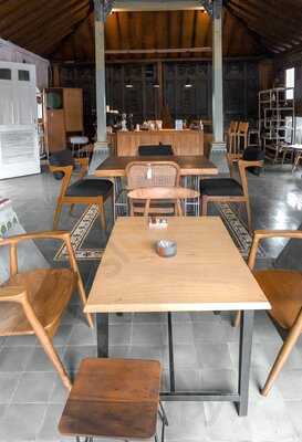 Harian Lokal Coffee N Co