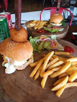 The Goat Pub Of Seminyak