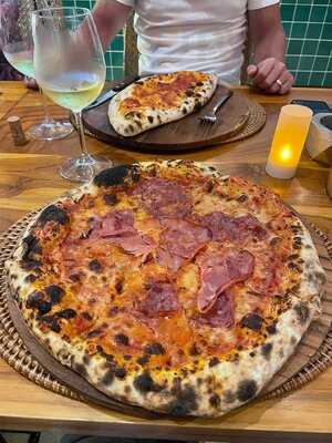 Mama Pizza Kuta Lombok