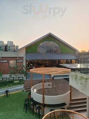 Verda Coffee & Kitchen