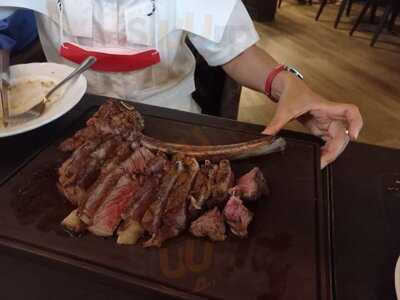 Urban Wagyu Steakhouse (pim)