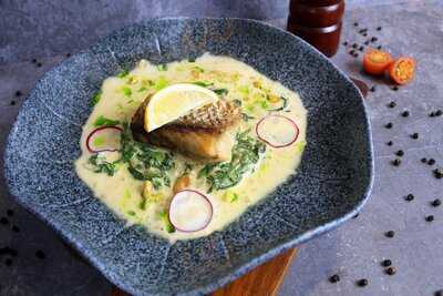 Pastis Pool Bar Jakarta