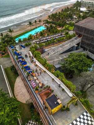 Sunset Park At Desa Potato Head