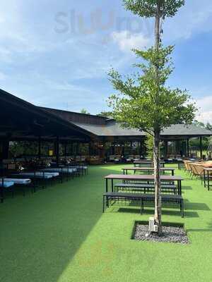 Tip Tap Toe Day Club