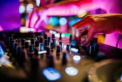 Izzi Bali Hookah Lounge