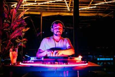 Izzi Bali Hookah Lounge