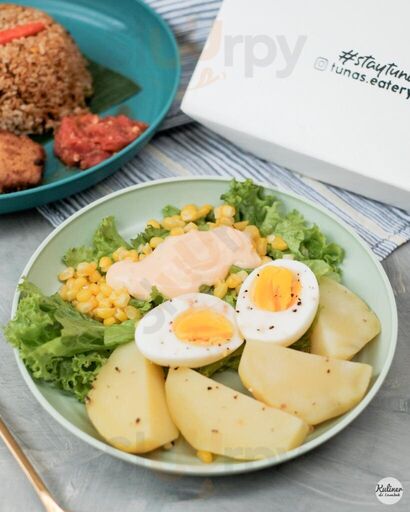 Tuna's Eatery Coffe N Space