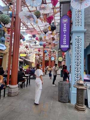 Old Shanghai Sedayu City