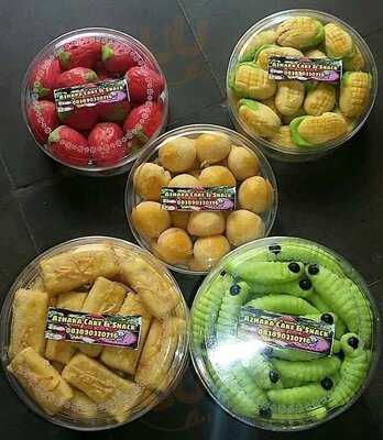 Azhara Cake & Snack