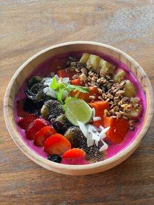 The Leaves Cafe, Eatery & Bar By Eps