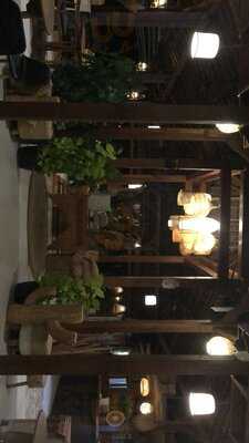 The Leaves Cafe, Eatery & Bar By Eps