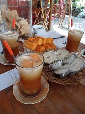 Wedangan Ejang Poetri