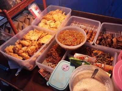 Angkringan Gemesh Oom Yan