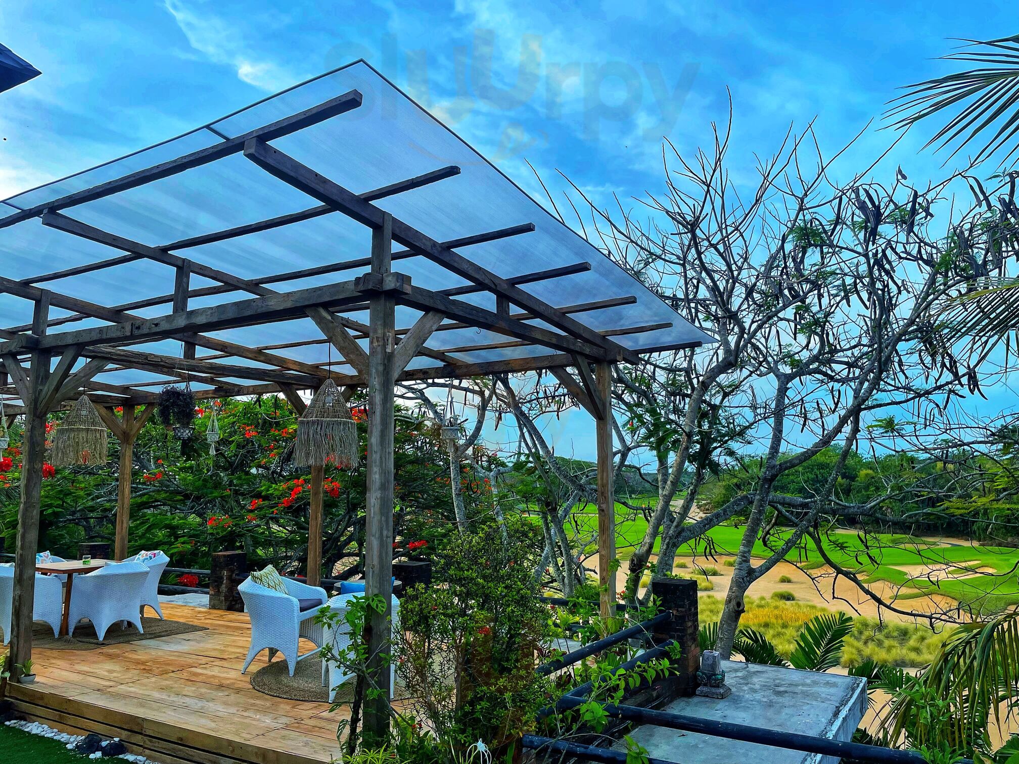 Kenja Bar Lounge & Resto